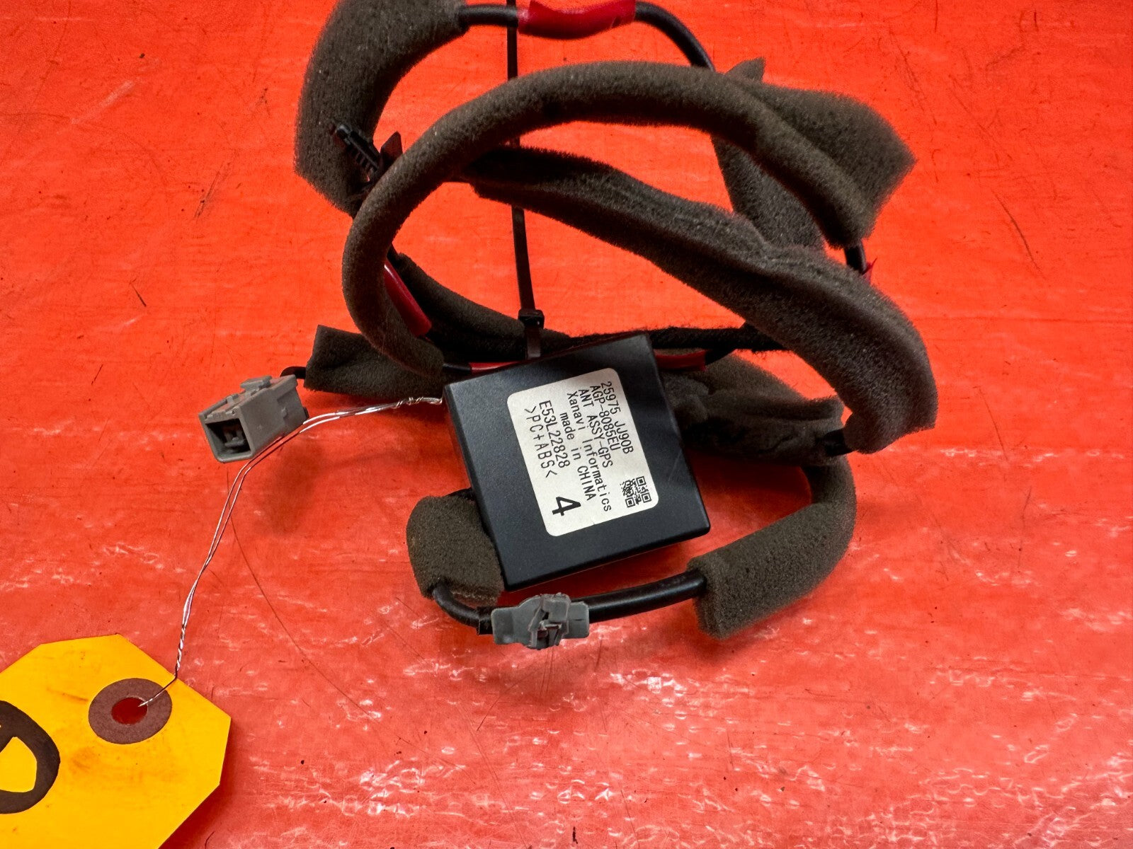 09 13 INFINITI G37   GPS ANTENNA   25975 JJ90B   OEM FACTORY #2322