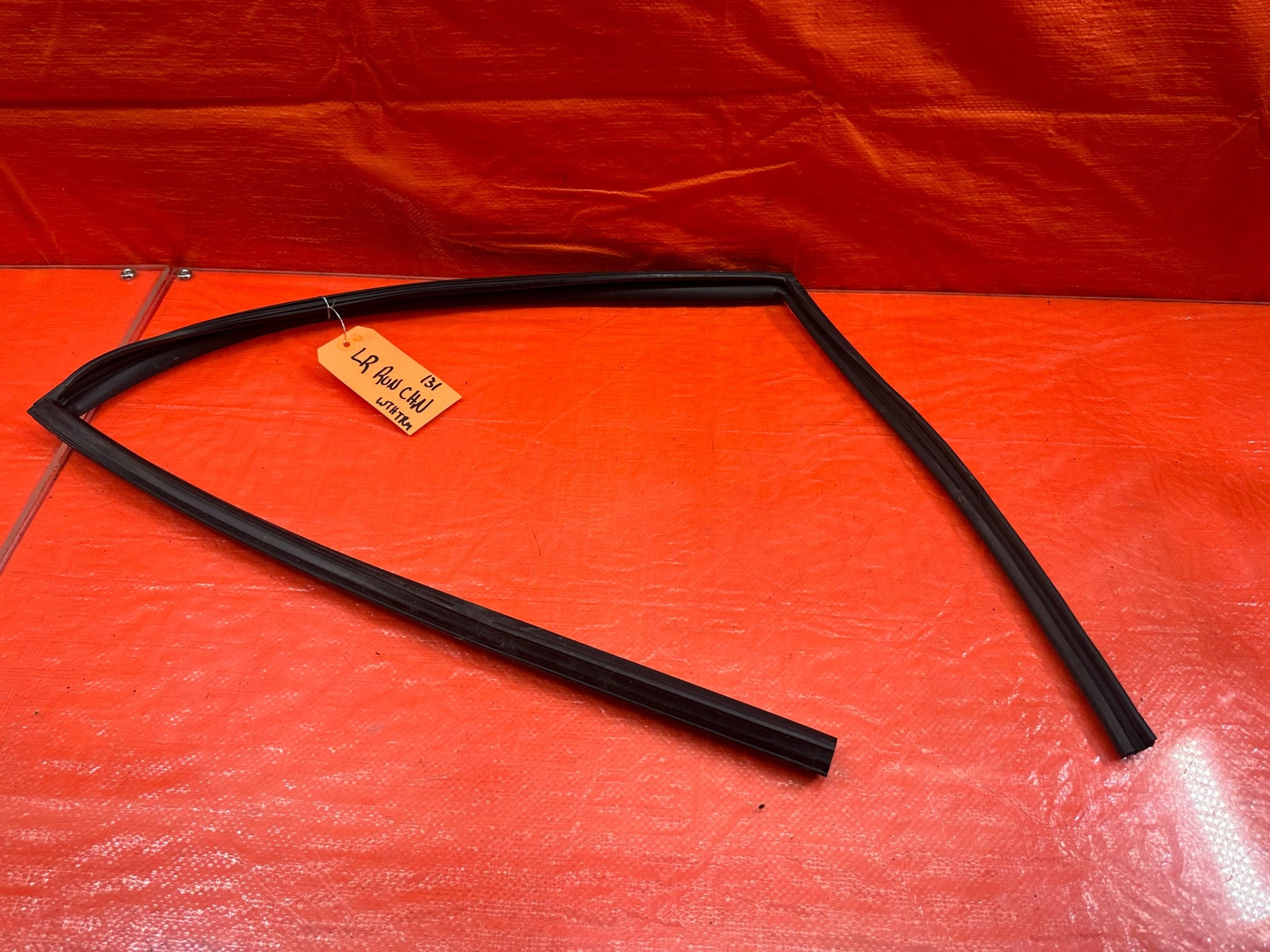 14 17 INFINITI Q50   DRIVER LEFT REAR WINDOW GLASS RUN CHANNEL   OEM FACTORY 1310