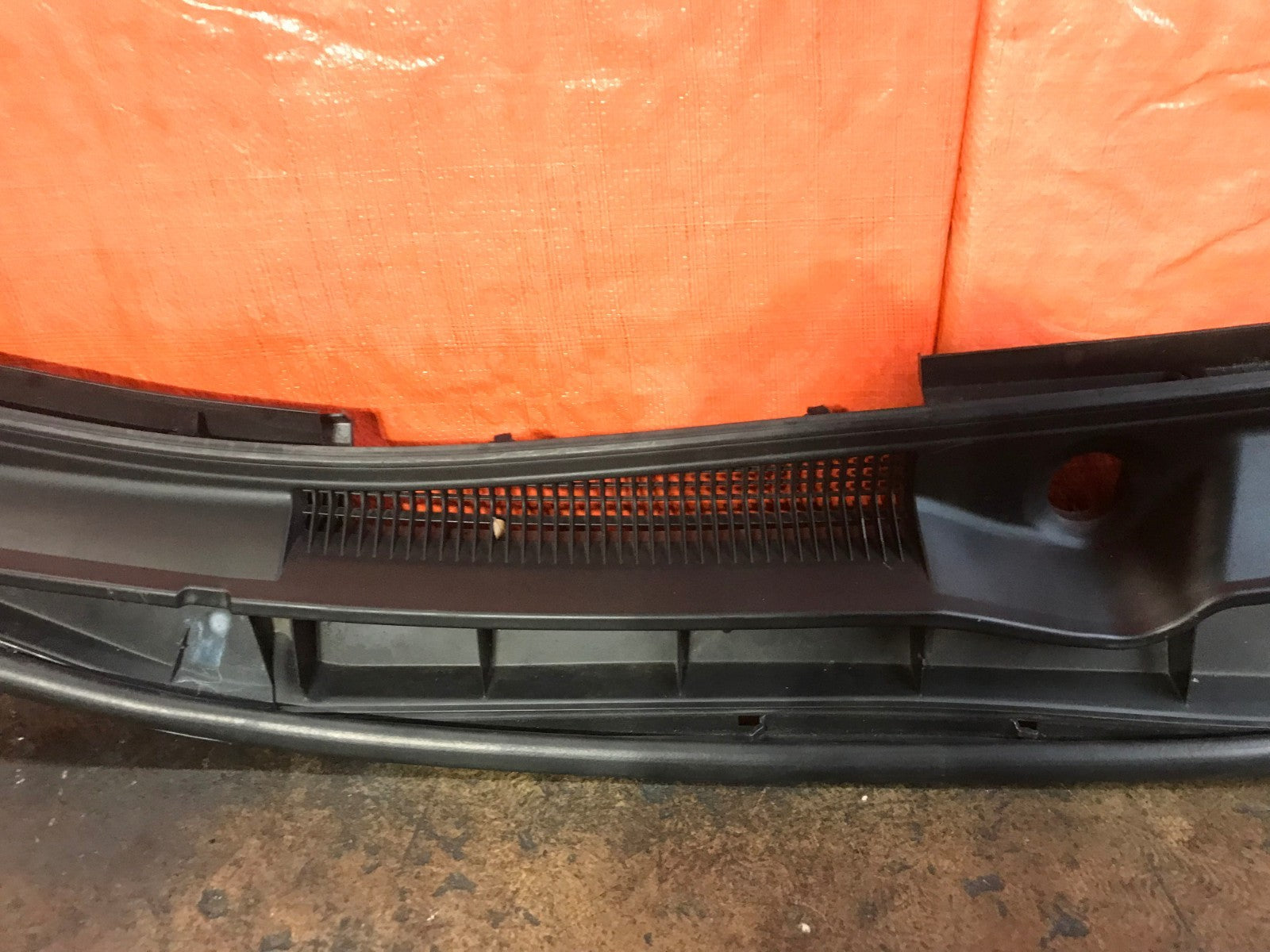 OEM 2014 2015 2016 14 15 16 LEXUS IS250 IS350 IS200T WINDSHIELD WIPER COWL4
