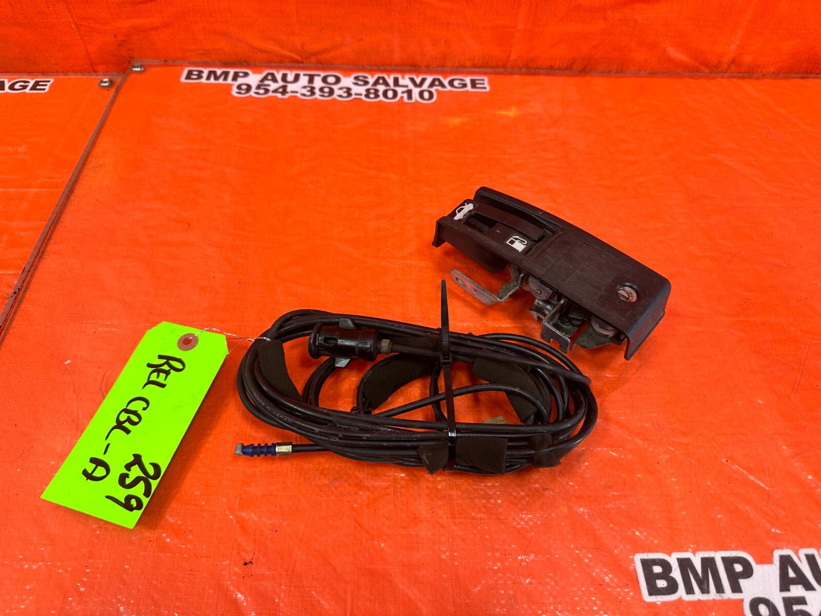 97 01 HONDA PRELUDE   TRUNK & GASOLINE GAS FUEL RELEASE CABLE WIRE   OEM #2590