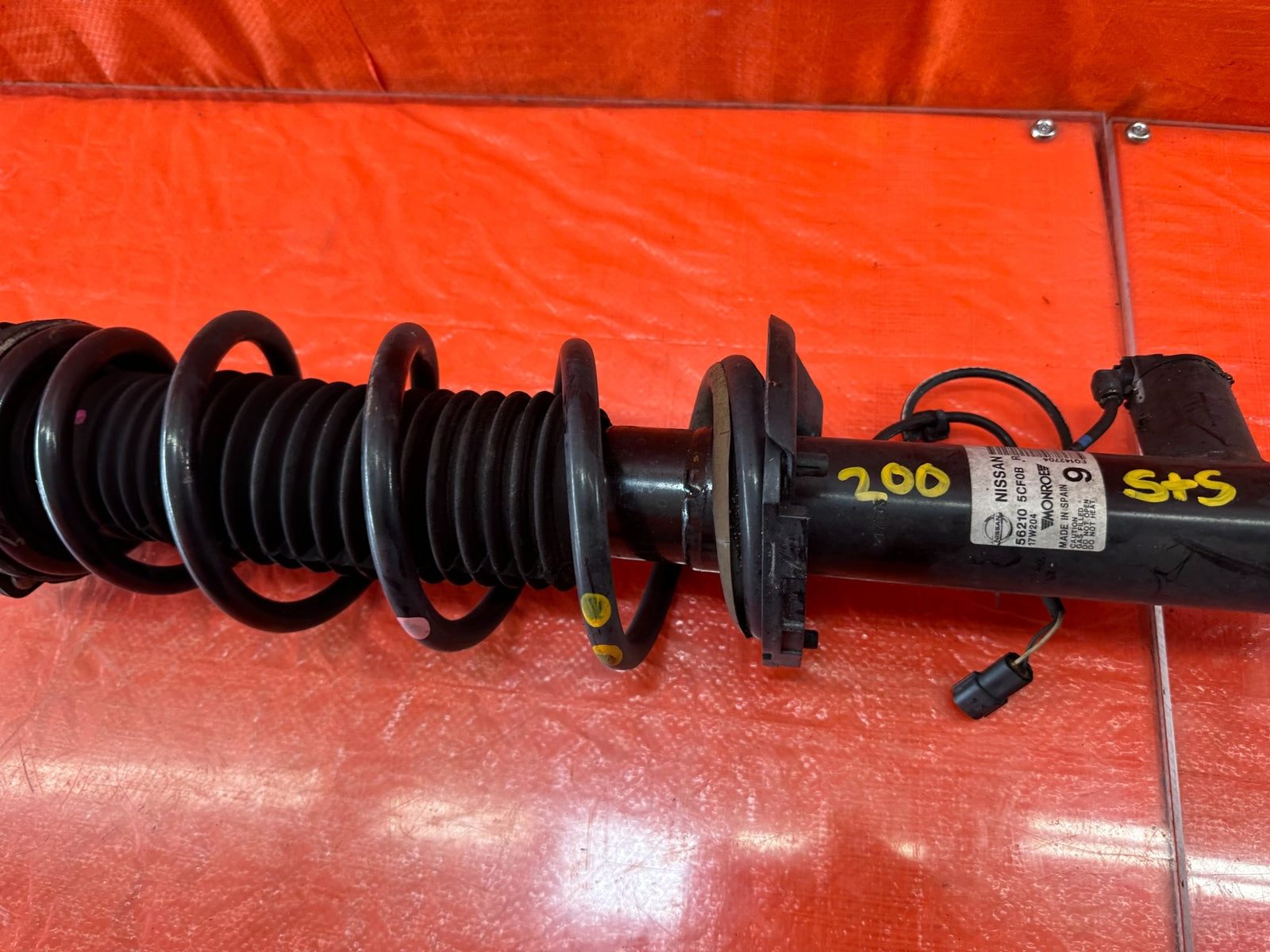 18 20 INFINITI Q50 Q60 RED SPORT 400   RWD   RIGHT REAR SHOCK & SPRING OEM #2007