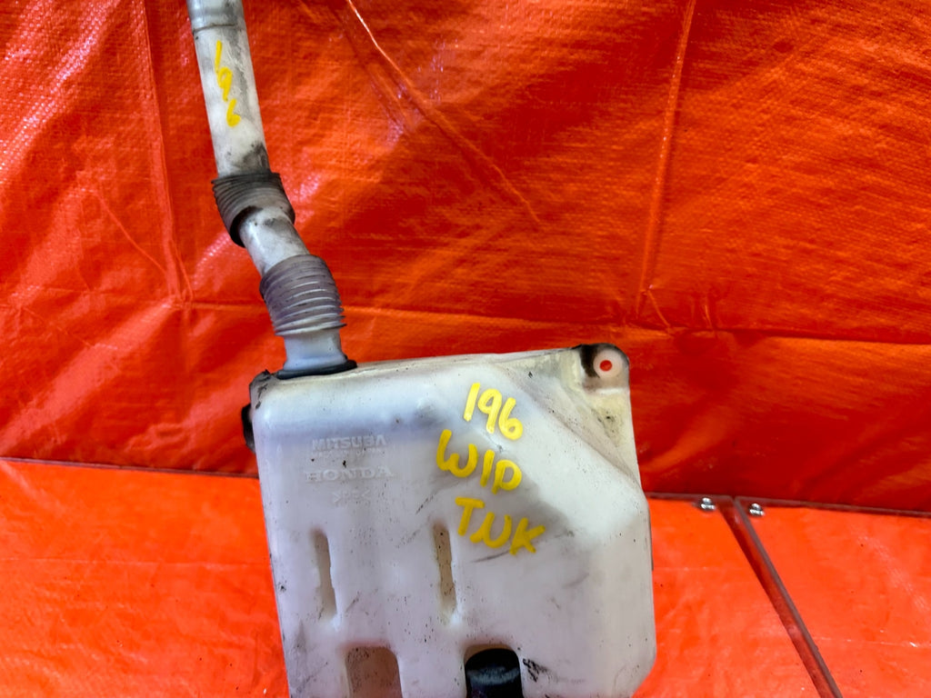 04 08 ACURA TSX   WINDSHIELD WIPER RESERVOIR TANK W/ MOTOR   OEM FACTORY #1966