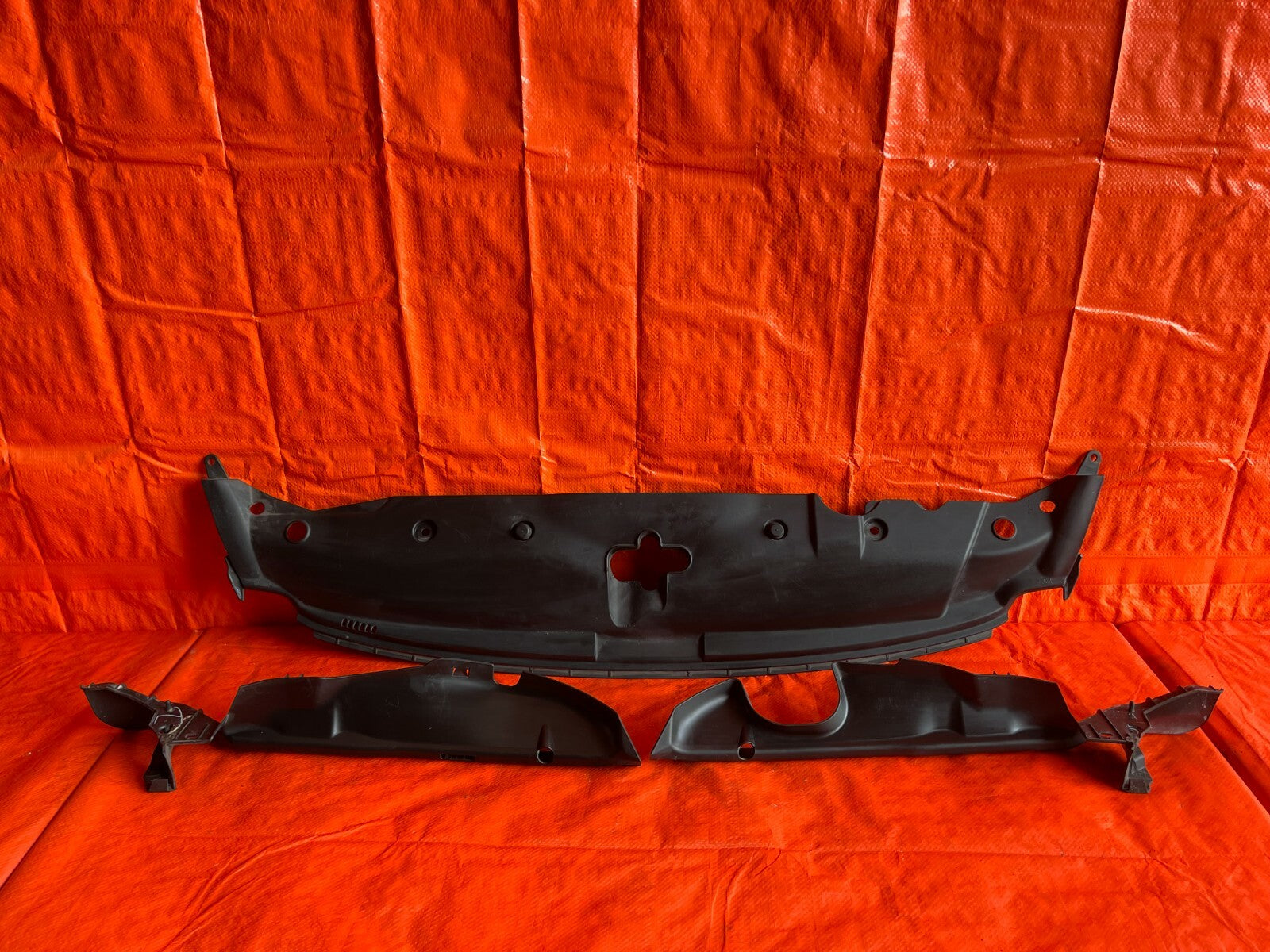 07 11 HONDA CIVIC SI SEDAN   FENDER & RADIATOR TRIM SET   LEFT RIGHT   OEM #660