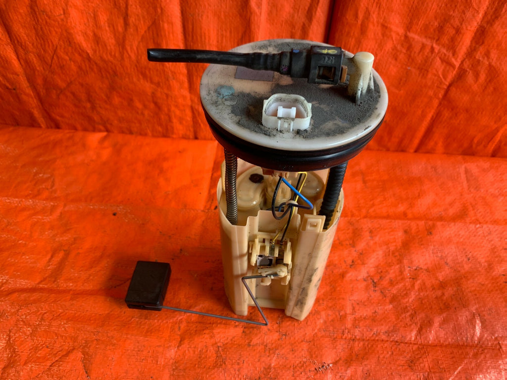 OEM 2006 06 HONDA ACCORD LX SEDAN   4 CYLINDER GAS FUEL PUMP UNIT COMPLETE6