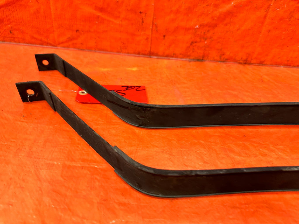 10 16 HYUNDAI GENESIS COUPE GASOLINE GAS FUEL TANK STRAP SET STRAPS SUPPORTS 3026