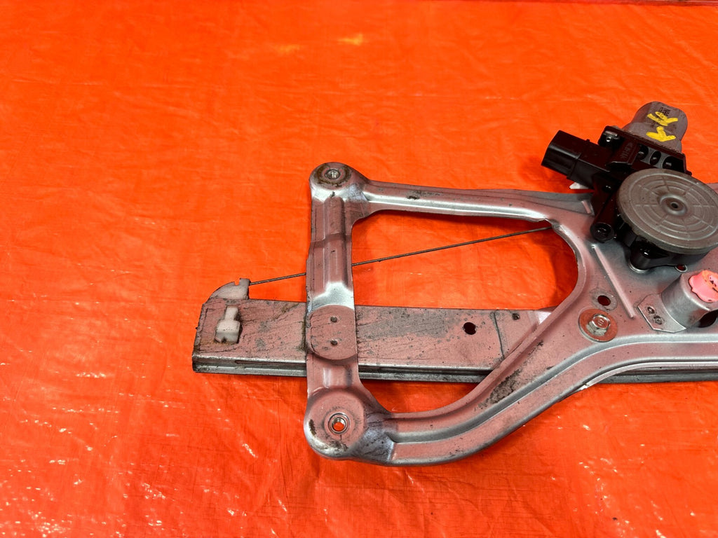 06 11 HONDA CIVIC SEDAN 4 DOOR PASSENGER RIGHT FRONT WINDOW REGULATOR OEM #2823