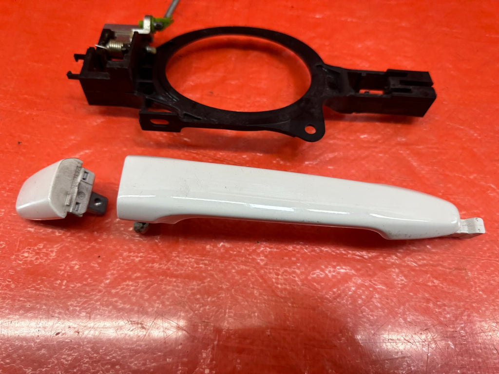 08 15 LANCER EVOLUTION X EVO 10 GSR   LEFT REAR   EXTERIOR DOOR HANDLE   OEM 2066