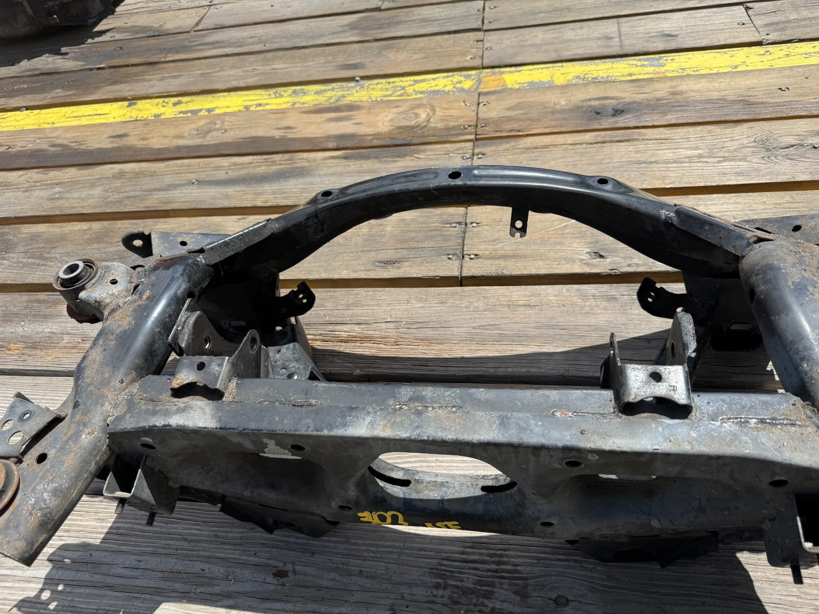 04 11 MAZDA RX8 RX 8   REAR SUB FRAME CROSSMEMBER MOUNTING BRACKETS   OEM 3034