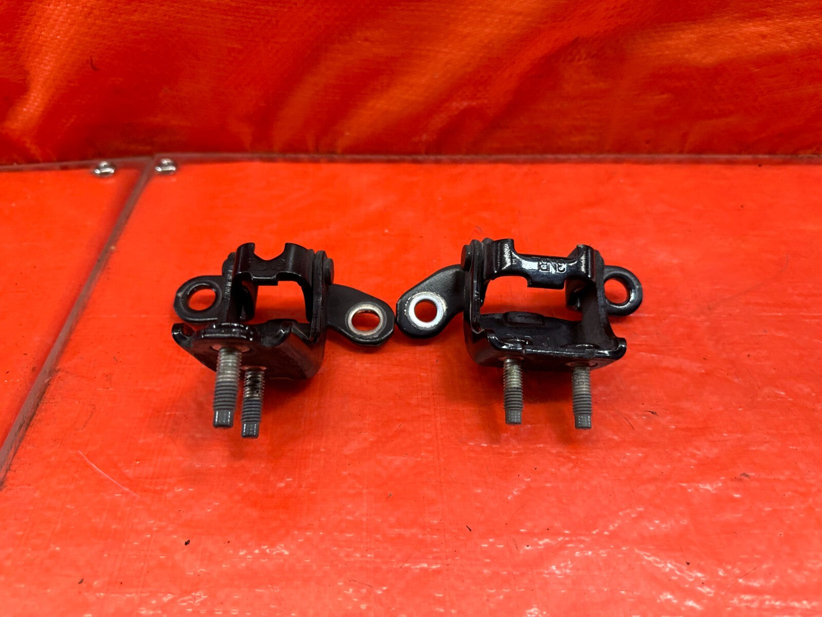 04 08 ACURA TSX   DRIVER LEFT REAR   DOOR HINGE SET UPPER LOWER   OEM #2059