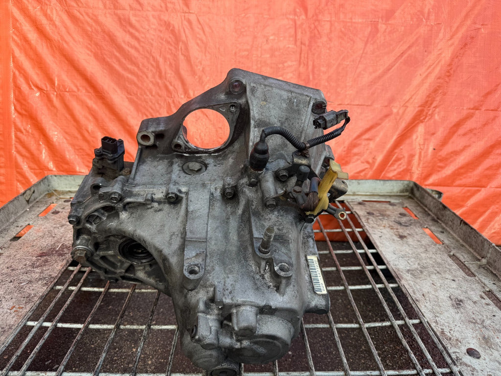 92 00 HONDA CIVIC   D16Z6 SOHC VTEC 5 SPEED MANUAL TRANSMISSION GEAR BOX   OEM3