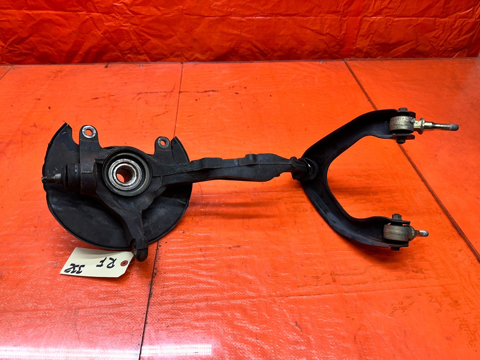 92 96 HONDA PRELUDE RIGHT FRONT SPINDLE KNUCKLE OEM #3326