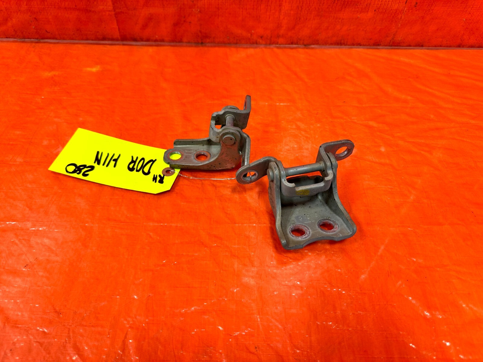 09 14 ACURA TSX   PASSENGER RIGHT FRONT DOOR HINGE SET UPPER LOWER   OEM #2791