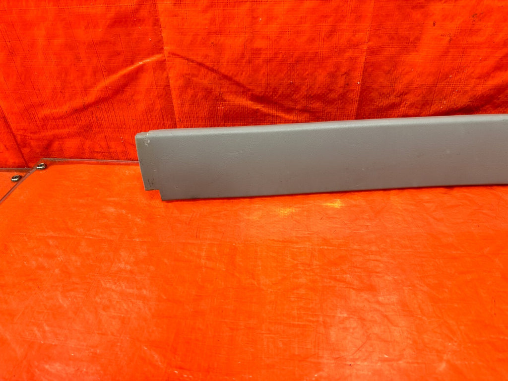 96 00 HONDA CIVIC   HATCHBACK   REAR HEADLINER PLASTIC MOUNTING TRIM   OEM #2876