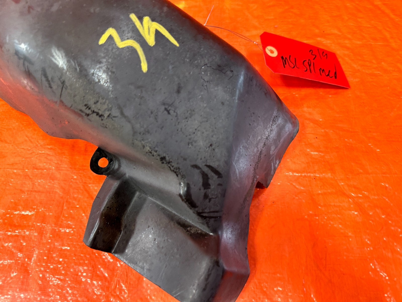 96 00 HONDA CIVIC   GASOLINE GAS FUEL NECK COVER TRIM PLASTIC   OEM   #3193