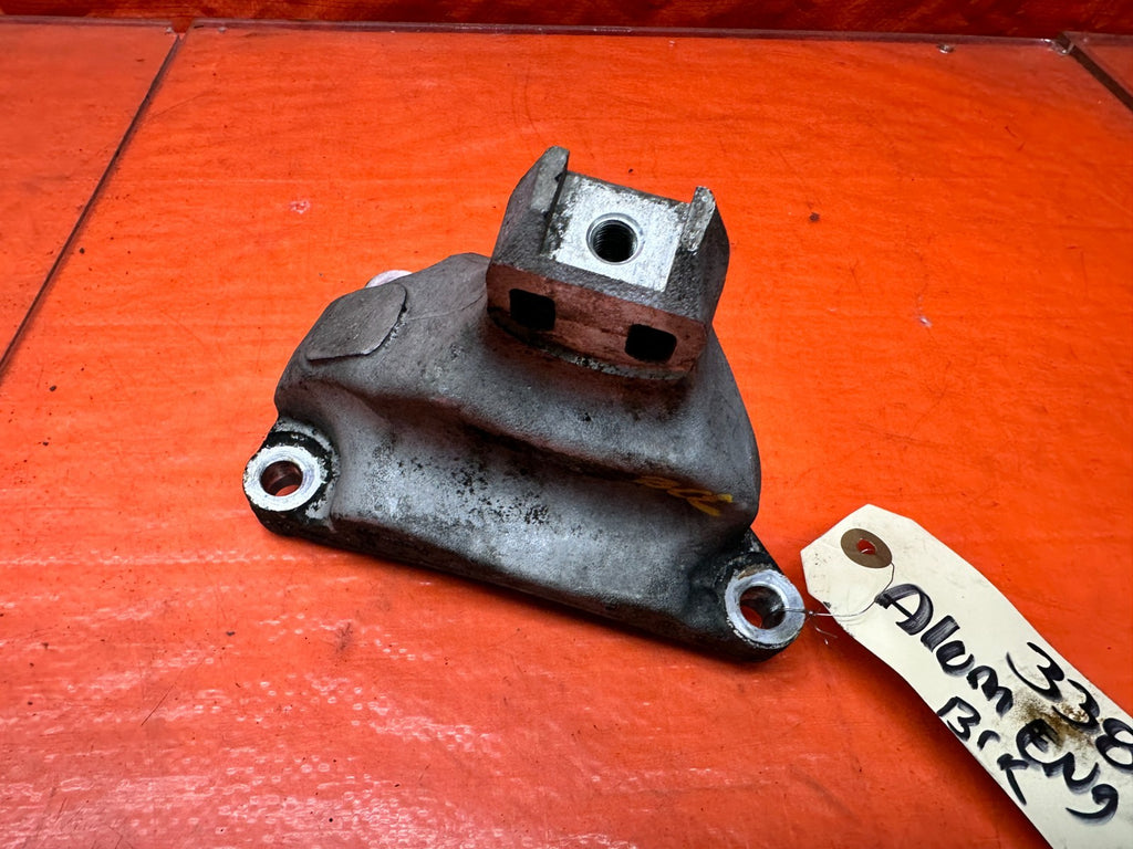 04-05 ACURA TSX 2.4L K24A2 ALUMINUM ENGINE MOTOR MOUNT BRACKET OEM #3387