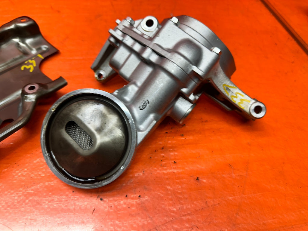 00 03 HONDA S2000 AP1 2.0L F20C ENGINE BLOCK OIL PUMP ASSEMBLY OEM #3375
