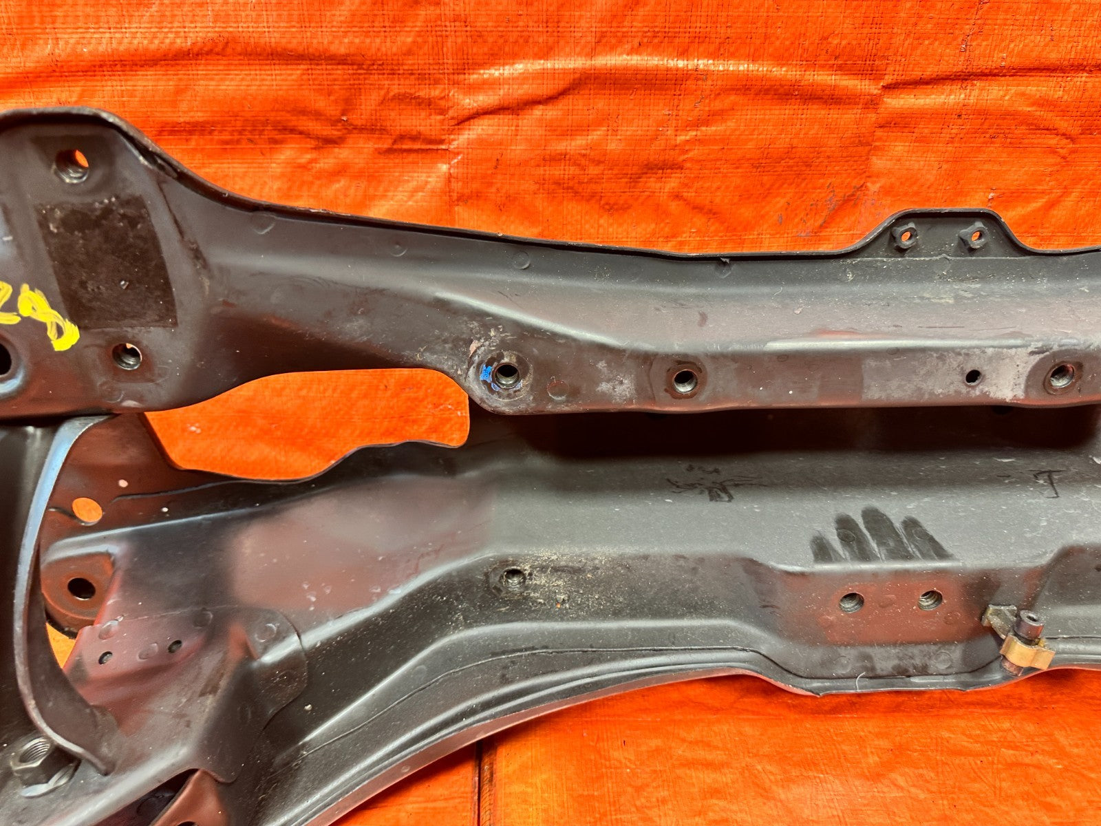 97 01 HONDA PRELUDE   FRONT SUBFRAME CROSSMEMBER K FRAME ENGINE CRADLE OEM 32310