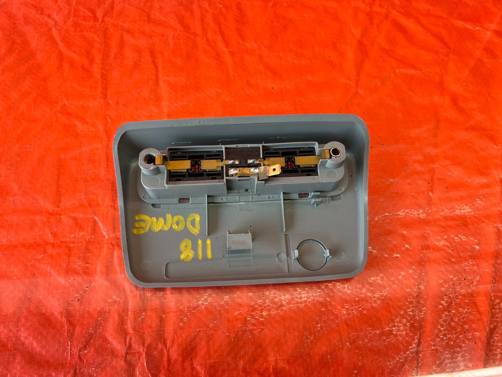 94 01 INTEGRA SEDAN   FRONT   DOME MAP READING LIGHT LAMP   GRAY   OEM #1186