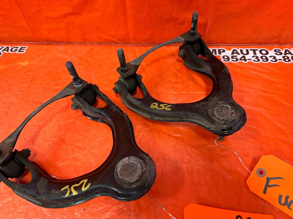 93 97 HONDA DEL SOL   FRONT UPPER CONTROL ARMS LEFT & RIGHT SET   OEM #2563