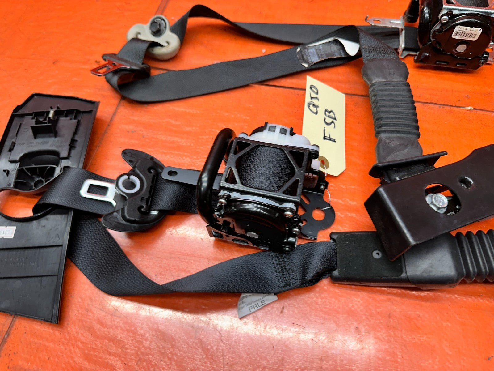 14-23 INFINITI Q50 LEFT & RIGHT FRONT SEAT BELTS SAFETY BELT BLACK OEM #Q5011
