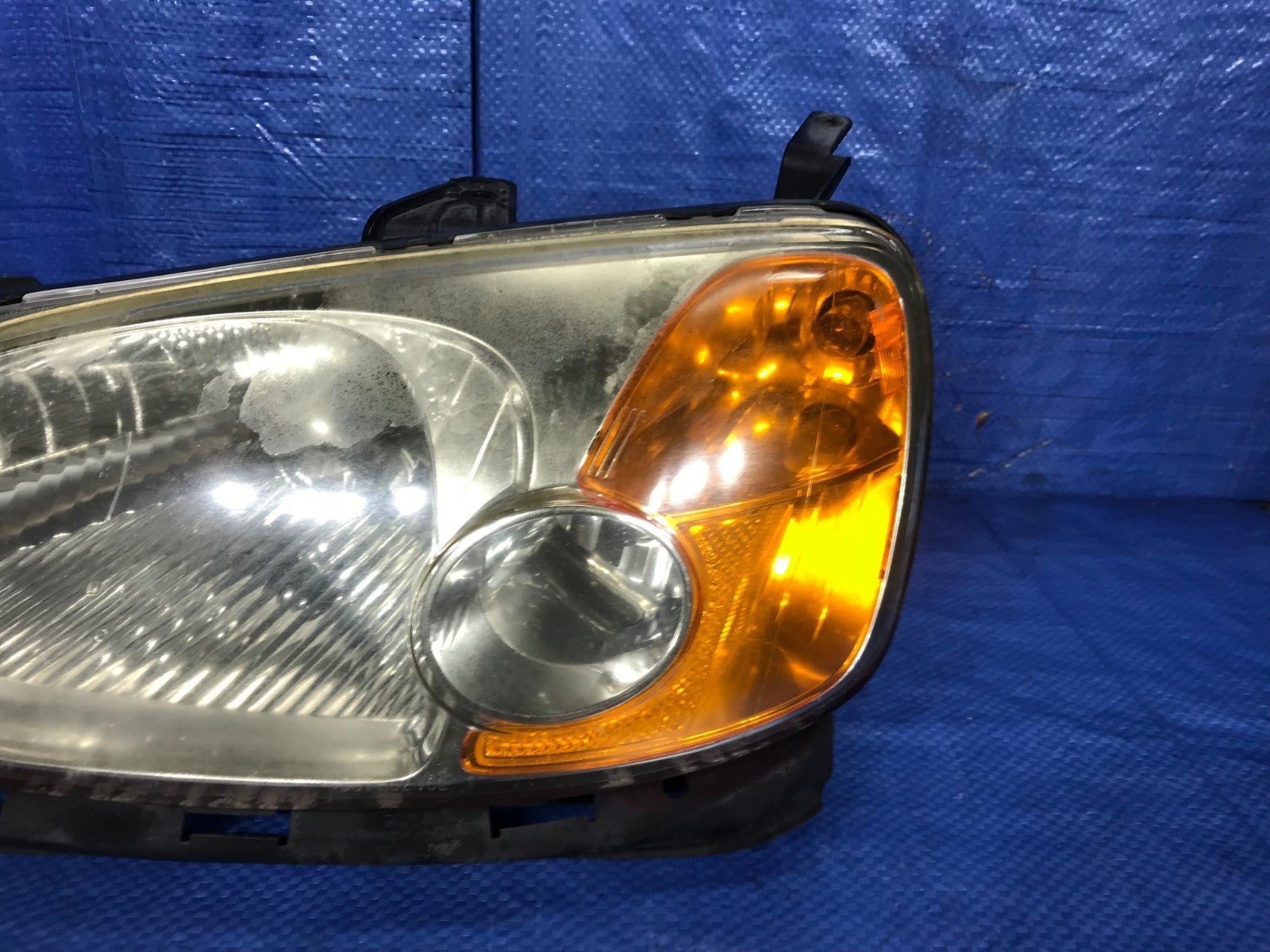OEM 2002 02 HONDA CIVIC LX 4D SEDAN M/T   DRIVER LEFT HEADLIGHT HEADLAMP L LH3
