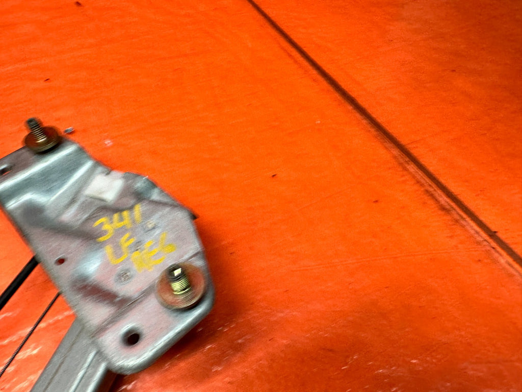 94-01 ACURA INTEGRA 4D 1.8L LEFT FRONT DRIVER WINDOW REGULATOR MOTOR OEM #34119