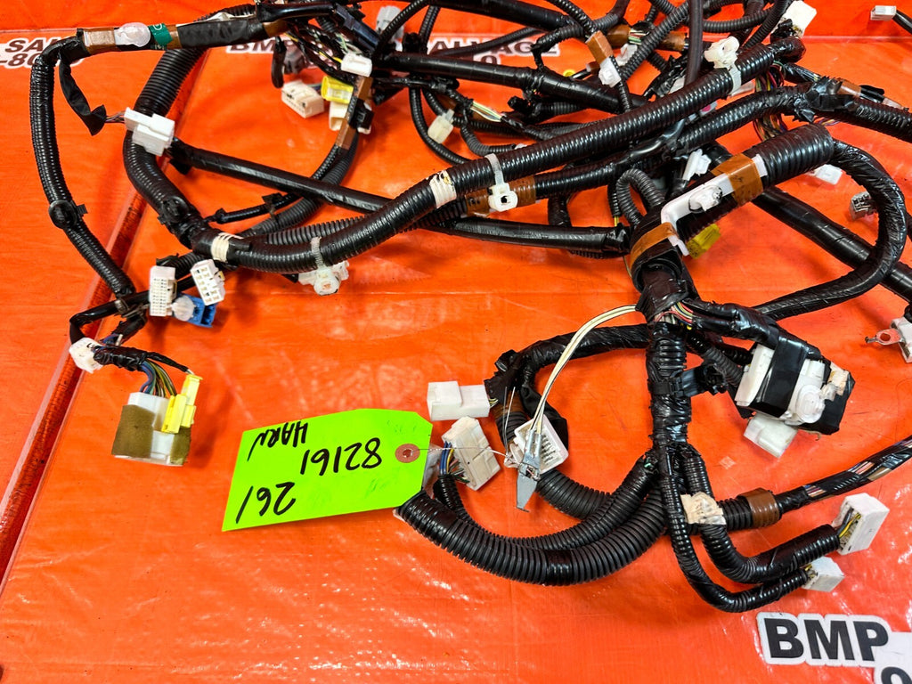 2002 LEXUS SC430   FLOOR WIRE HARNESS WIRING LOOM   82161 24060   OEM #2617