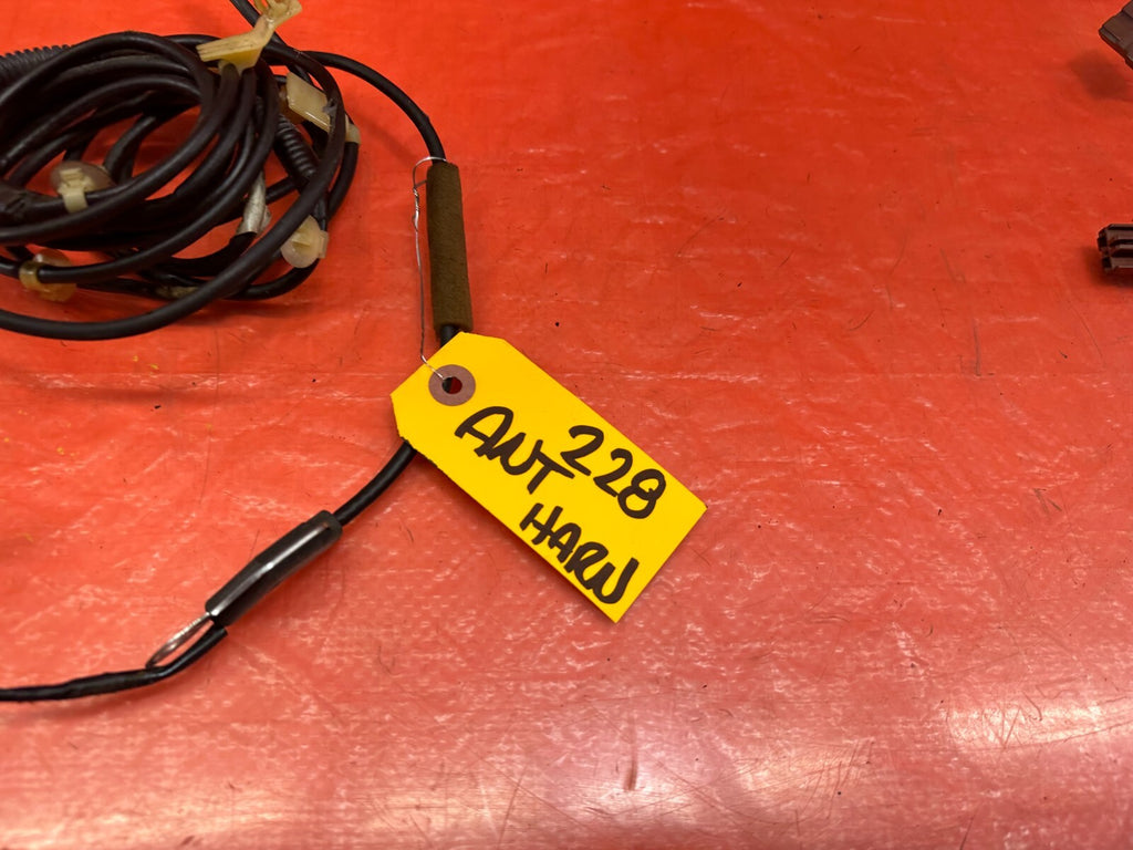 94 97 ACURA INTEGRA SEDAN   RADIO STEREO CD PLAYER ANTENNA WIRE HARNESS OEM #2281