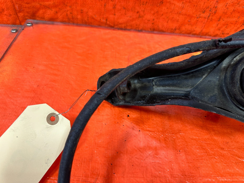 90 91 HONDA CIVIC HATCHBACK   DRIVER LEFT REAR TRAILING ARM LOWER ARM   OEM 32514