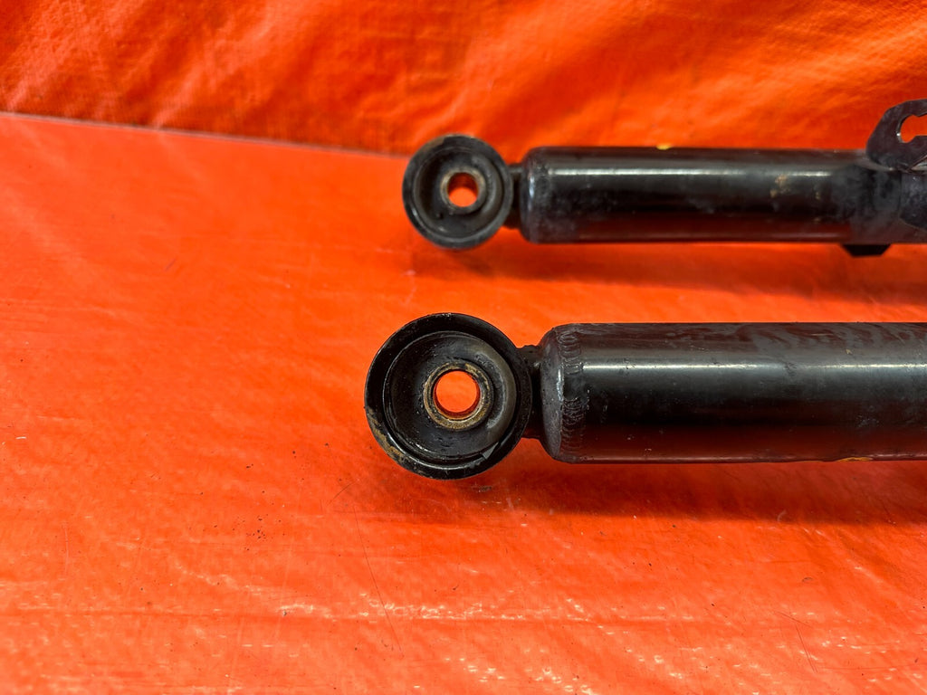 09 13 INFINITI G37 SEDAN FRONT SHOCKS & SPRINGS LEFT & RIGHT FACTORY OEM OE 2378