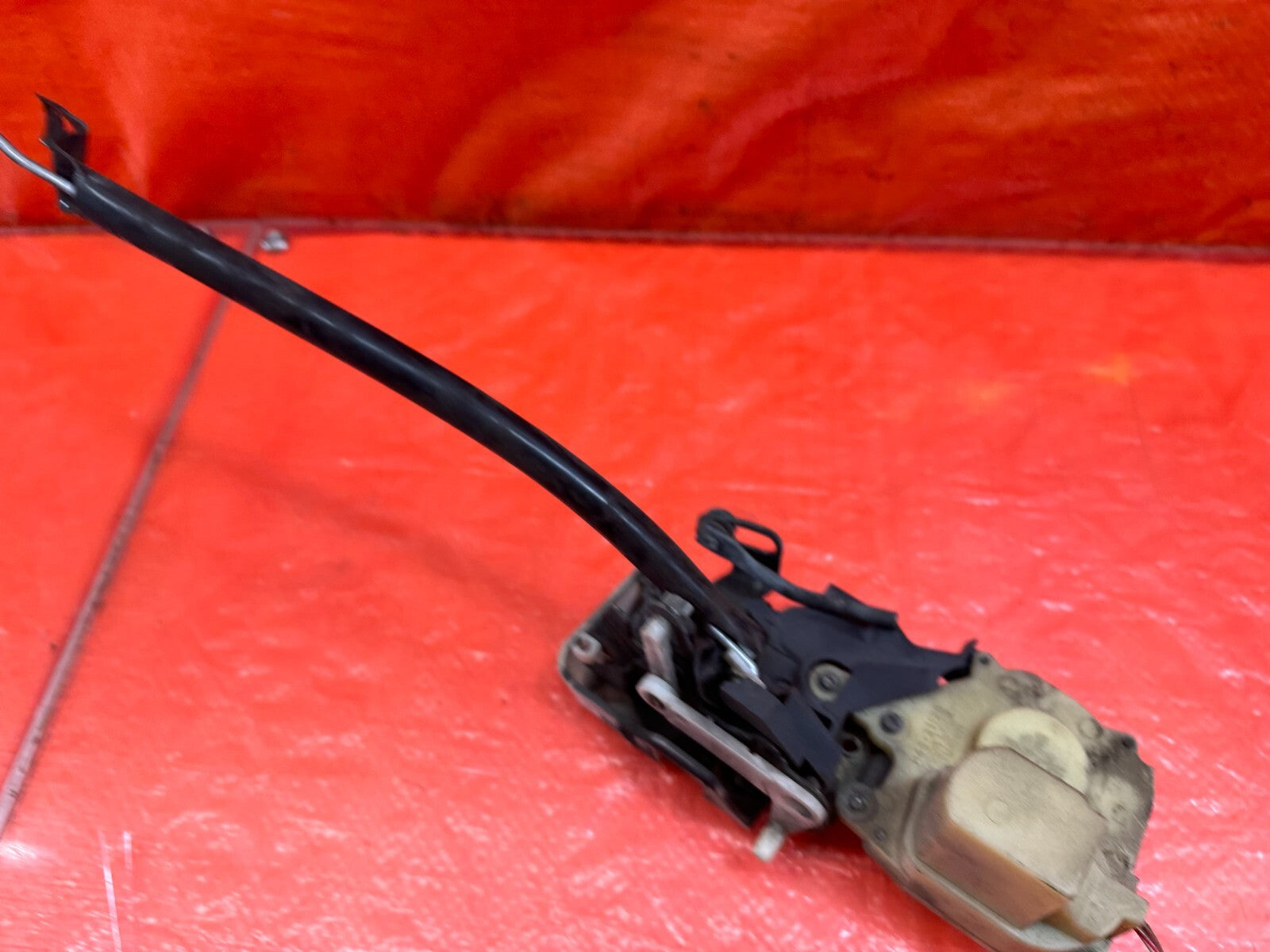94 01 INTEGRA SEDAN   DRIVER LEFT REAR DOOR LOCK ACTUATOR   OEM FACTORY #22910