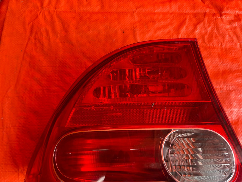 06 08 HONDA CIVIC   4 DOOR SEDAN   DRIVER LEFT OUTER TAIL LIGHT LAMP   OEM #666