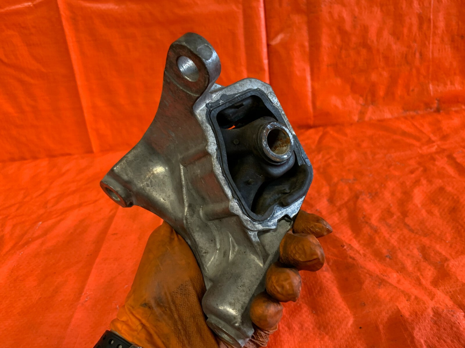 02 06 ACURA RSX TYPE S & BASE K20A2 K20Z1 MANUAL TRANSMISSION MOTOR MOUNT OEM2
