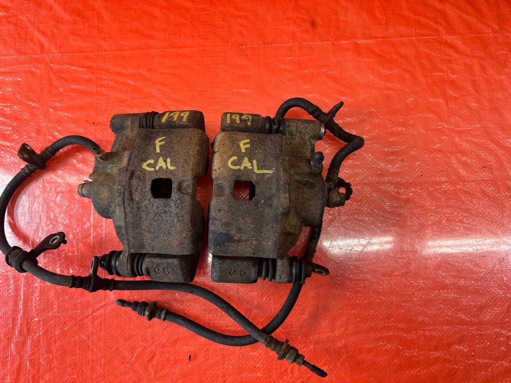 92 93 HONDA CIVIC HATCHBACK   FRONT BRAKE CALIPERS   LEFT RIGHT CALIPER OEM #1996