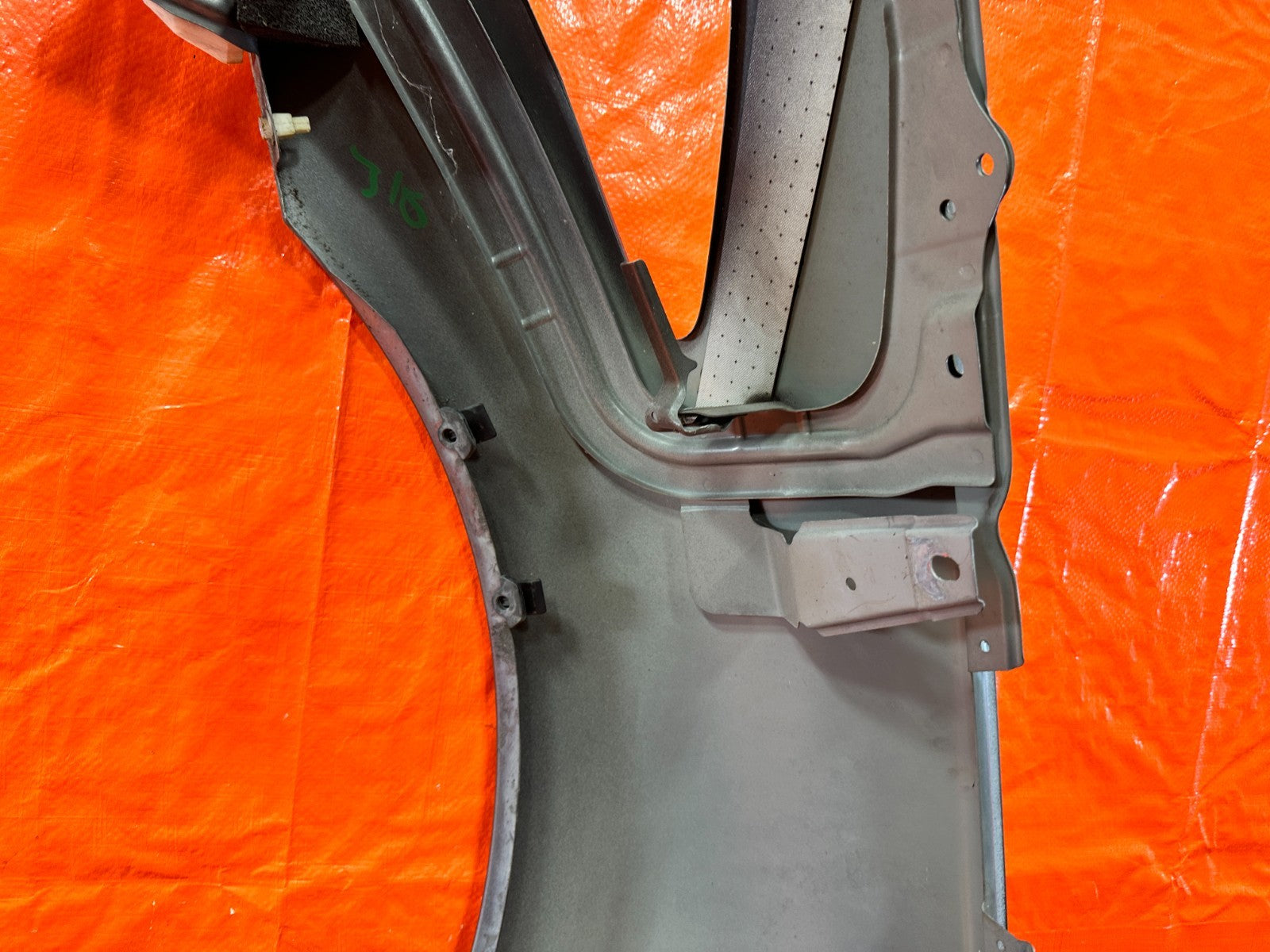 08 15 INFINITI G37 & Q60   2D COUPE   FENDER   PASSENGER RIGHT SIDE   OEM #31013