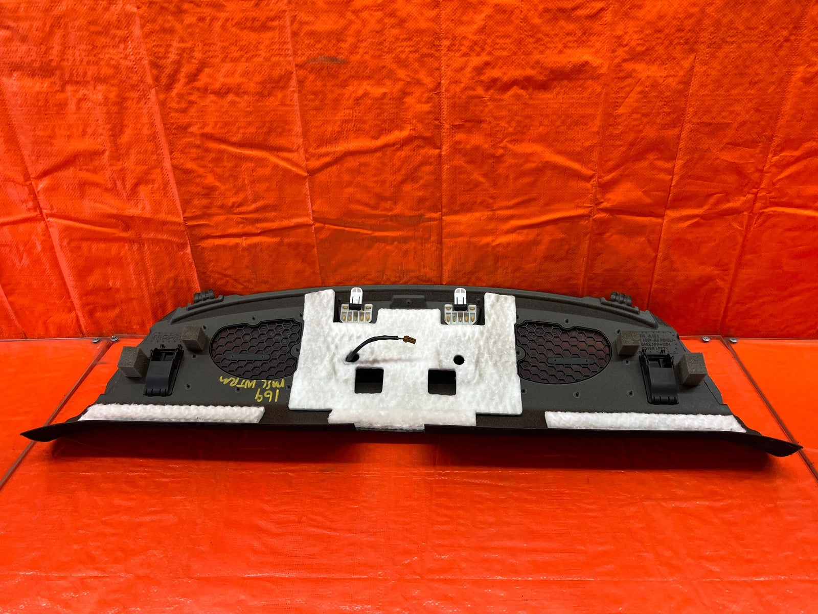 08 15 INFINITI G37 Q60 COUPE REAR SPEAKER COVER TRAY TRUNK LINING LINER TRIM 16911