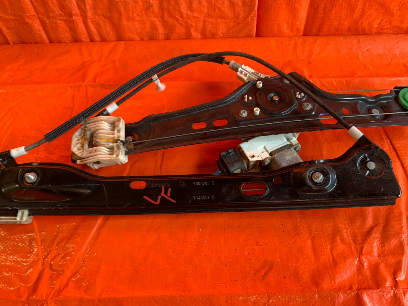 OEM 2007 07 BMW 335Xi 335i AWD SEDAN DRIVER LEFT FRONT WINDOW REGULATOR6