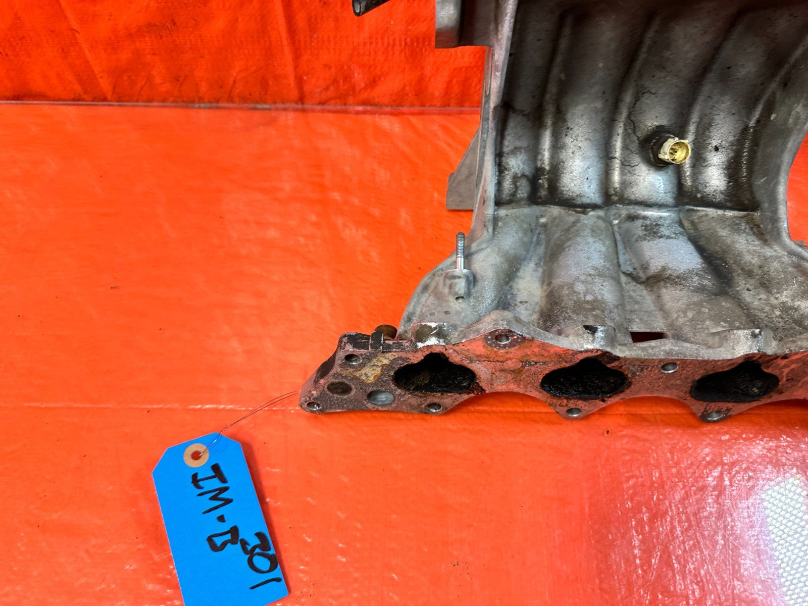 97 98 HONDA CR V CRV   B20   HIGH RISE   INTAKE MANIFOLD W/ IACV   OEM #3012