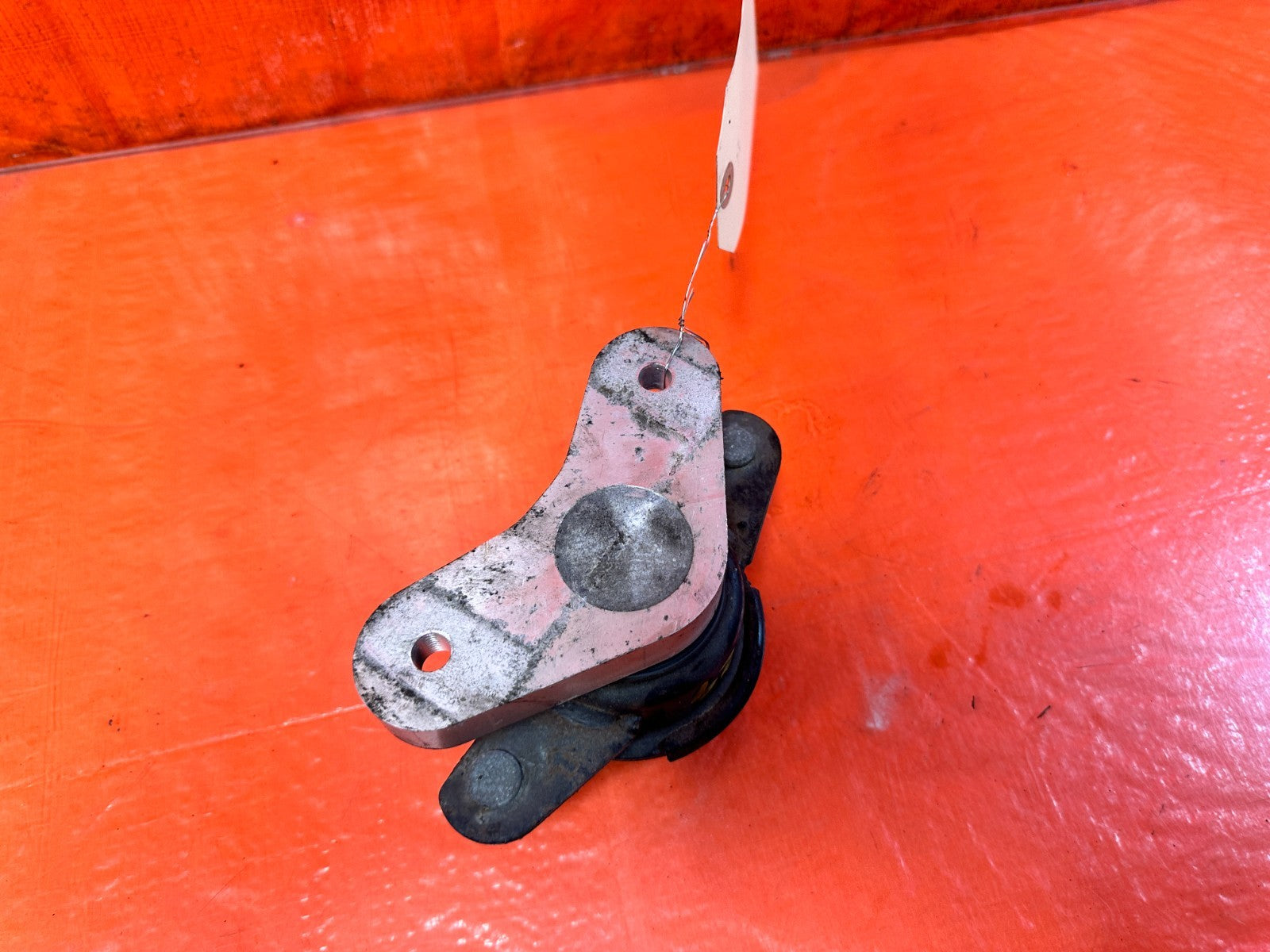08 15 INFINITI G37 Q60 RWD AUTO TRANSMISSION MOUNT OEM #3298