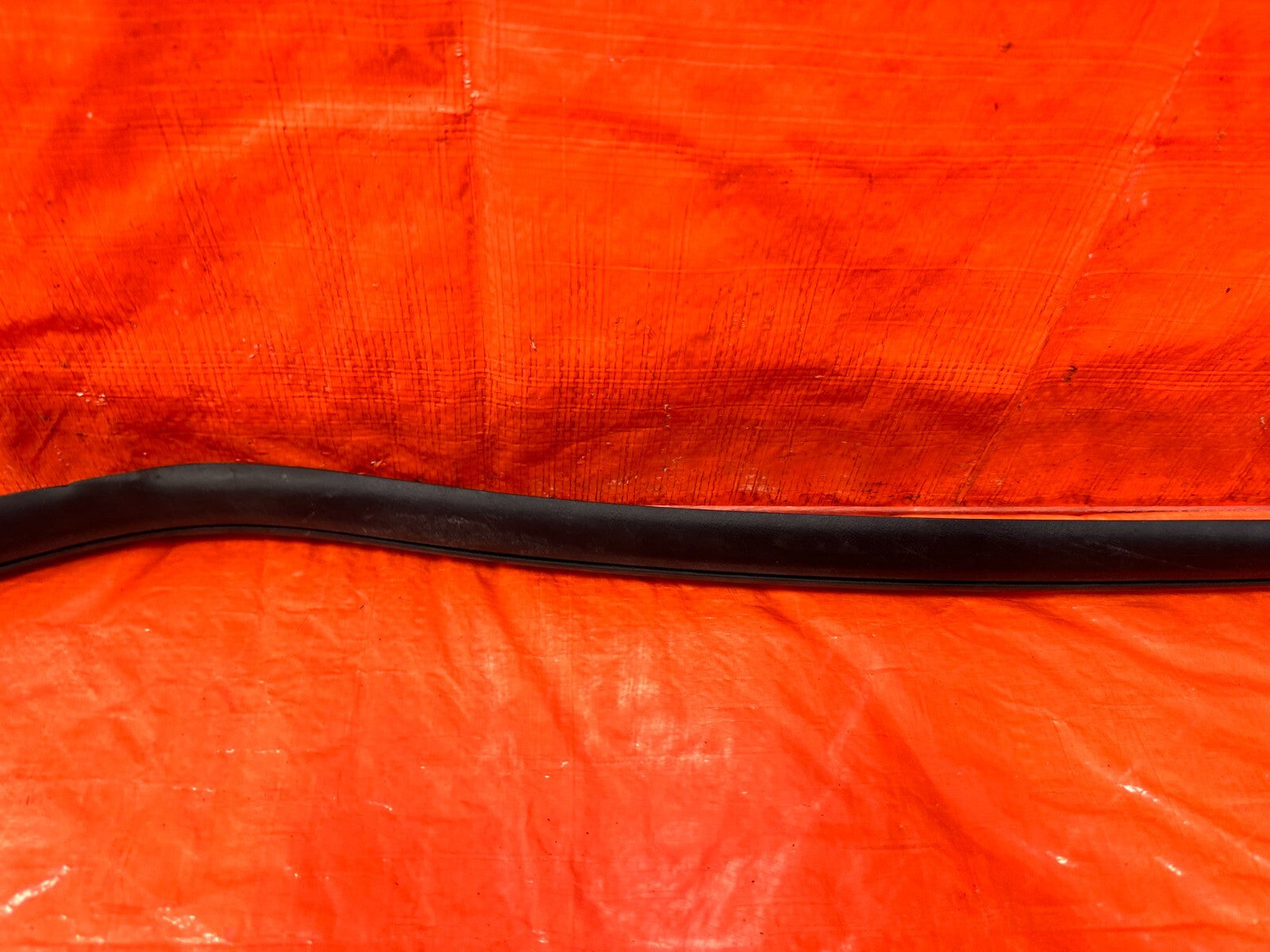 04 08 ACURA TSX   RIGHT FRONT DOOR TO CHASSIS WEATHER STRIP OPEN TRIM OEM #27513