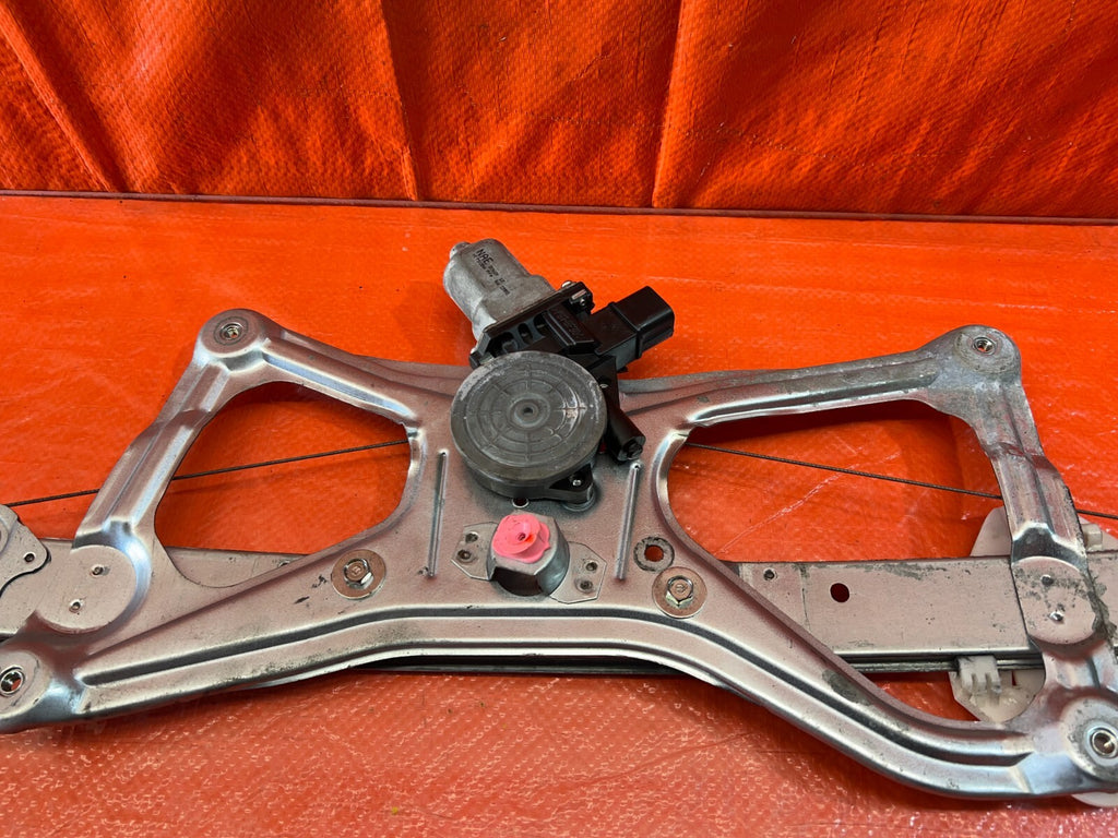 06 11 HONDA CIVIC SEDAN 4 DOOR   DRIVER LEFT FRONT   WINDOW REGULATOR   OEM #2206