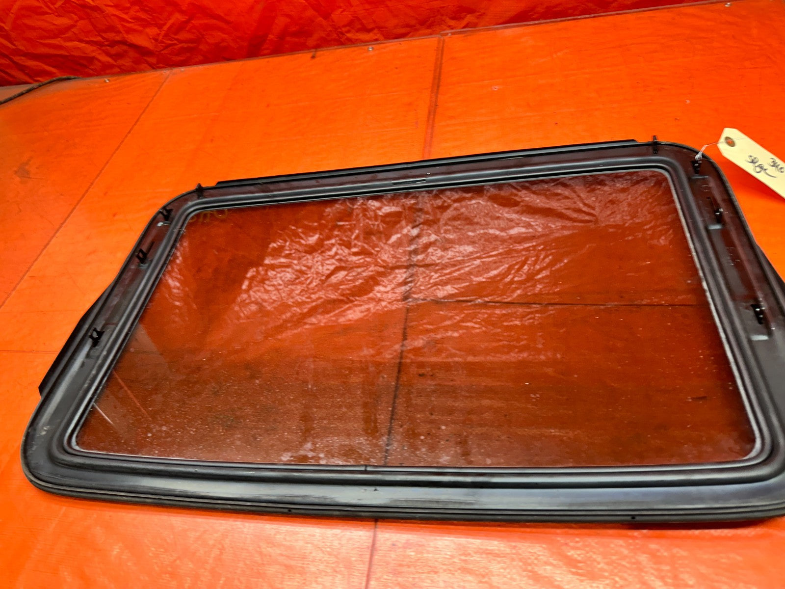 94-01 ACURA INTEGRA POWER SUNROOF MOONROOF GLASS PANEL OEM #34018