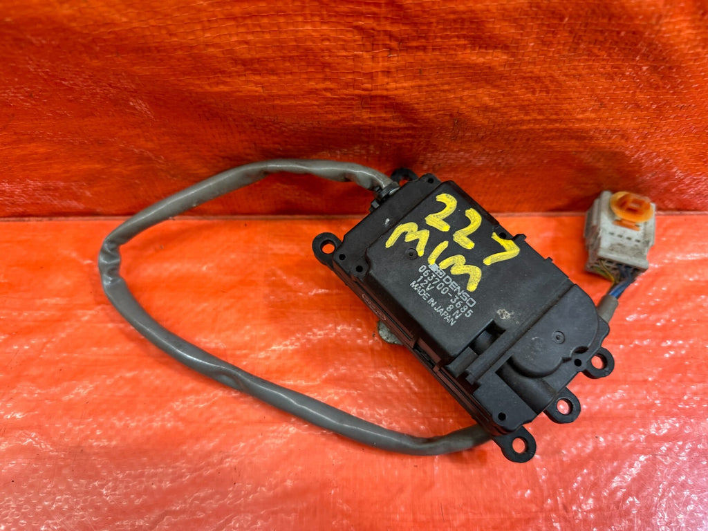 93 97 HONDA DEL SOL   HEATER CORE DOOR ACTUATOR MOTOR 063700 3685   OEM #2272