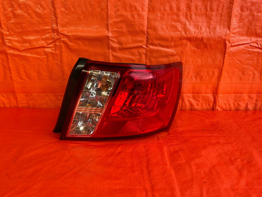 12 14 SUBARU IMPREZA WRX STi SEDAN   RIGHT TAIL LIGHT PASSENGER REAR OUTER OEM 0