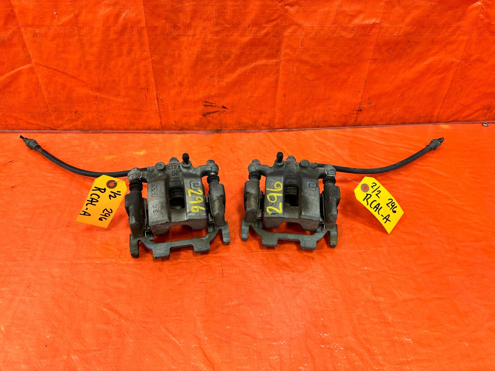 2020 20 INFINITI Q50   LEFT AND RIGHT REAR BRAKE CALIPERS   OEM FACTORY #2960