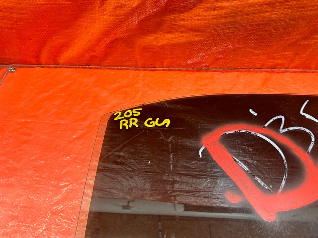 04 08 ACURA TSX   DOOR GLASS WINDOW   PASSENGER RIGHT REAR   OEM #2059