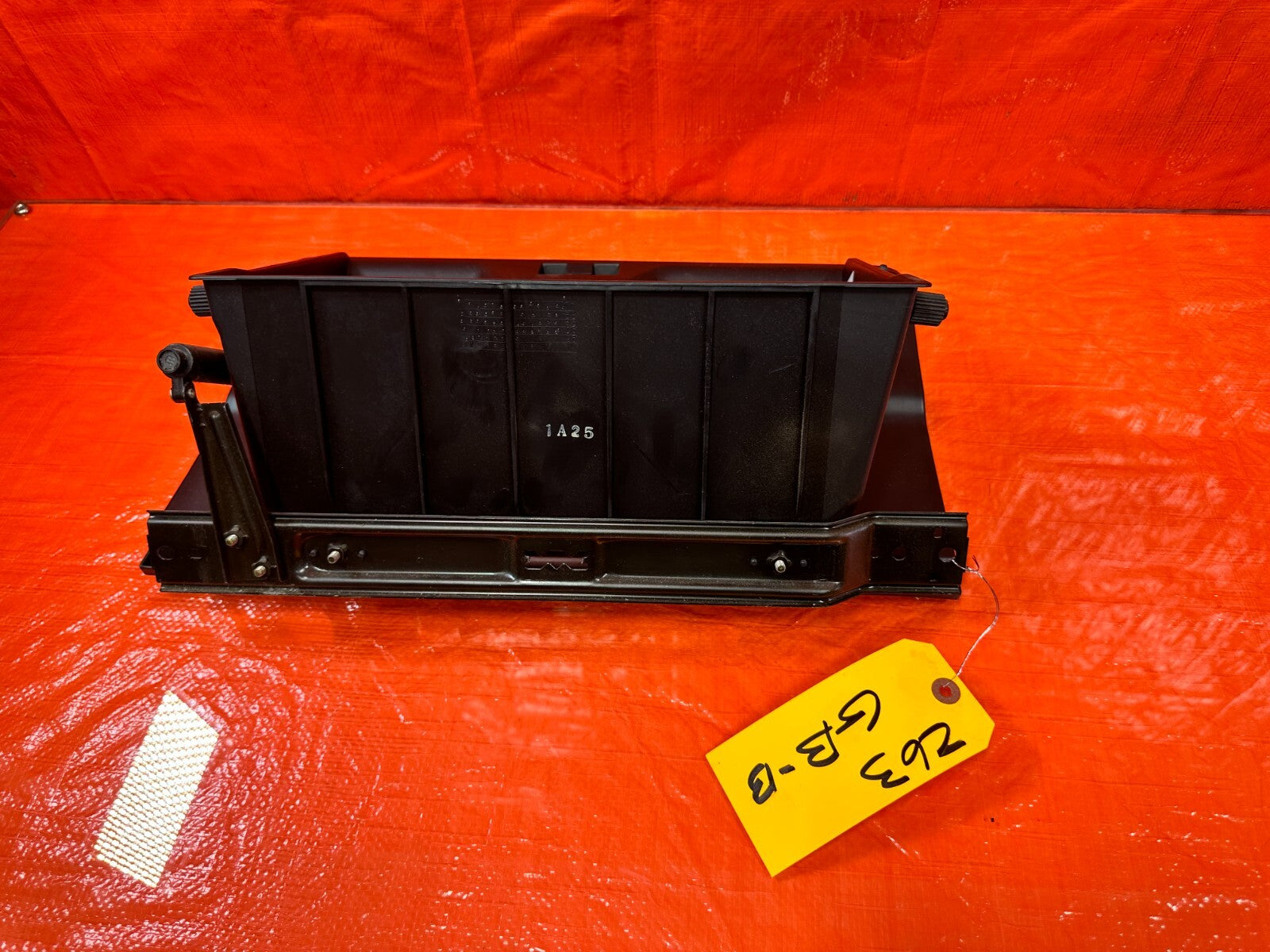 97 01 PRELUDE   BASE & SH   GLOVE BOX ASSEMBLY   BLACK COLOR   OEM FACTORY #2638