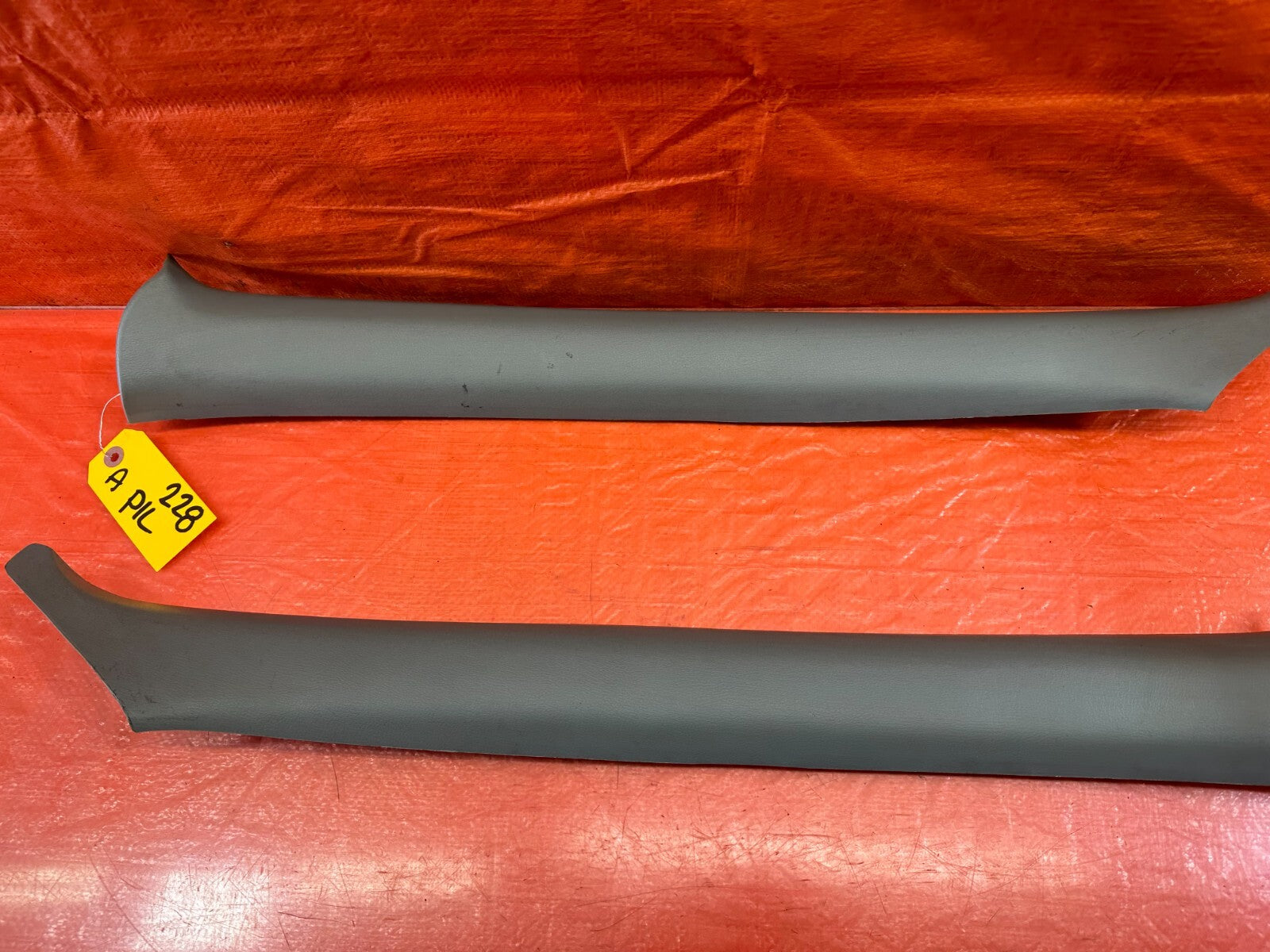 94 01 INTEGRA SEDAN A PILLAR TRIM SET   LEFT RIGHT A PILLARS   OEM FACTORY #2283