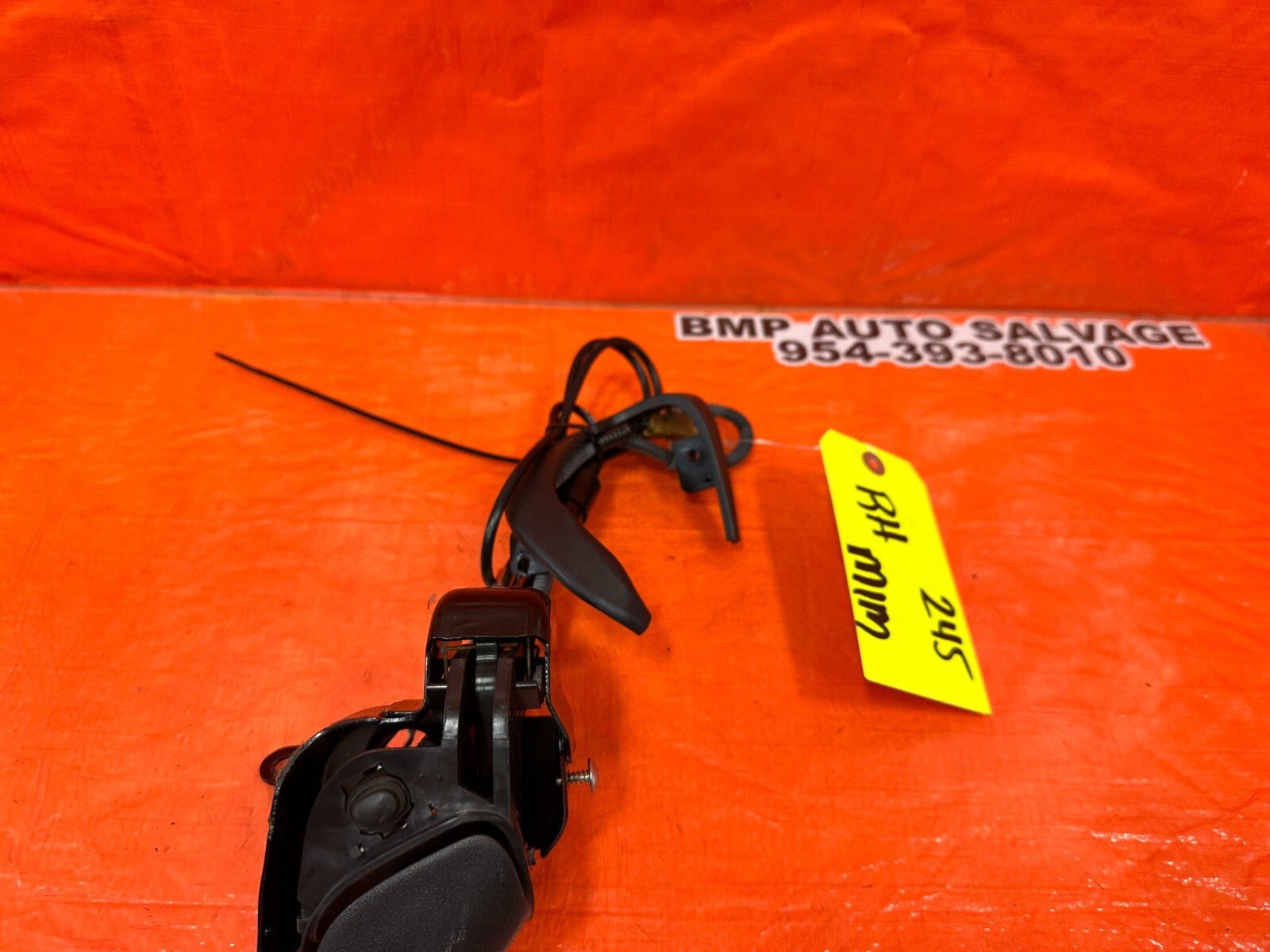 08 09 INFINITI G37 2D COUPE SPORT S RIGHT SEAT RELEASE HANDLE   OEM 2456