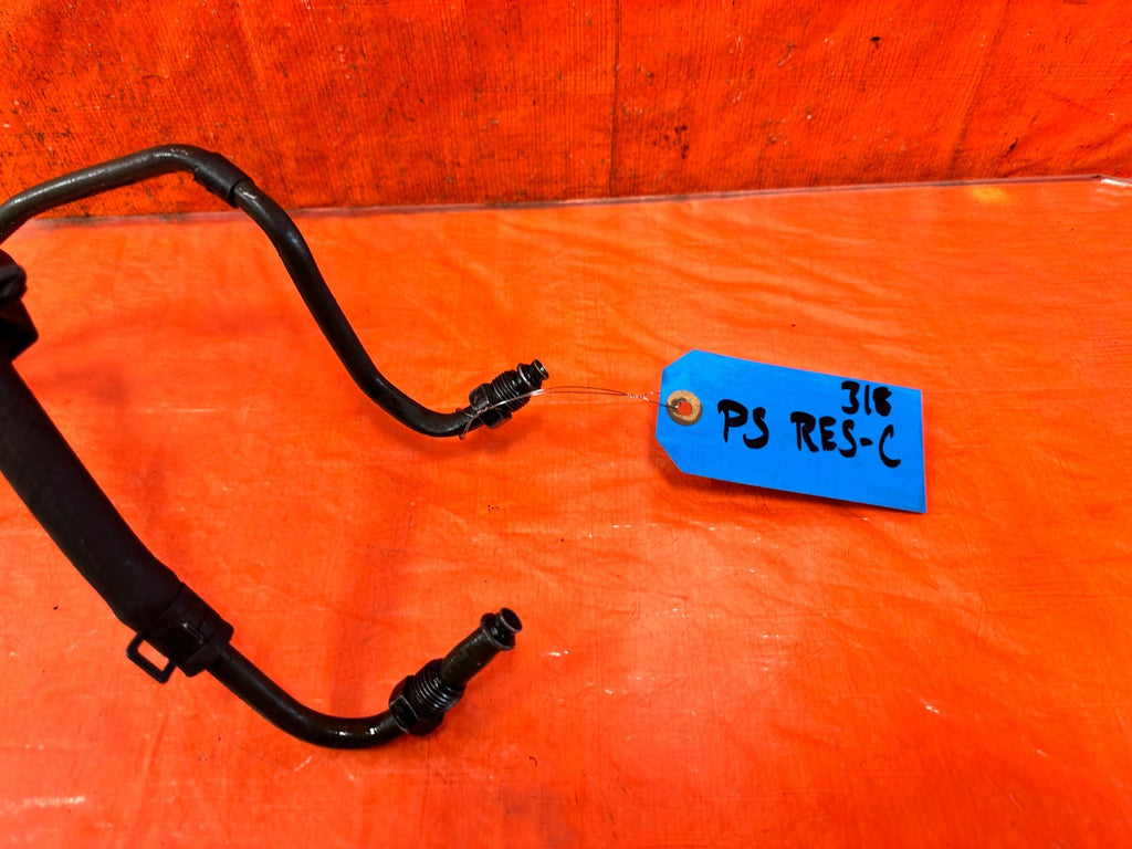 13 16 HYUNDAI GENESIS COUPE   HIGH PRESSURE POWER STEERING HOSE LINE   OEM 3181